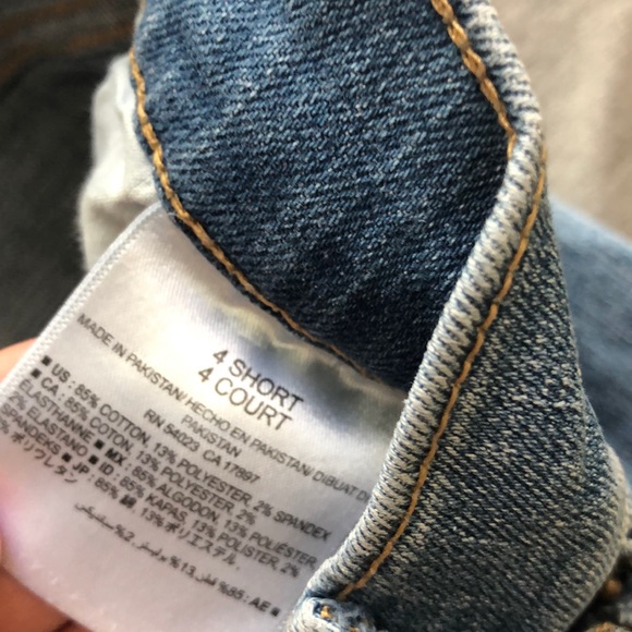 Old Navy Jeans - Picture 3 of 4